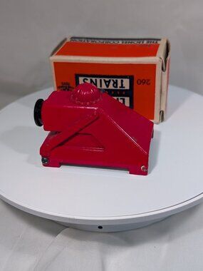Vintage Postwar Lionel No. 260 Illuminated Die-Cast Bumper MODEL TRAIN COLLECTOR